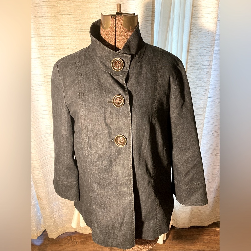 Focus 2000 light weight jacket Size 6